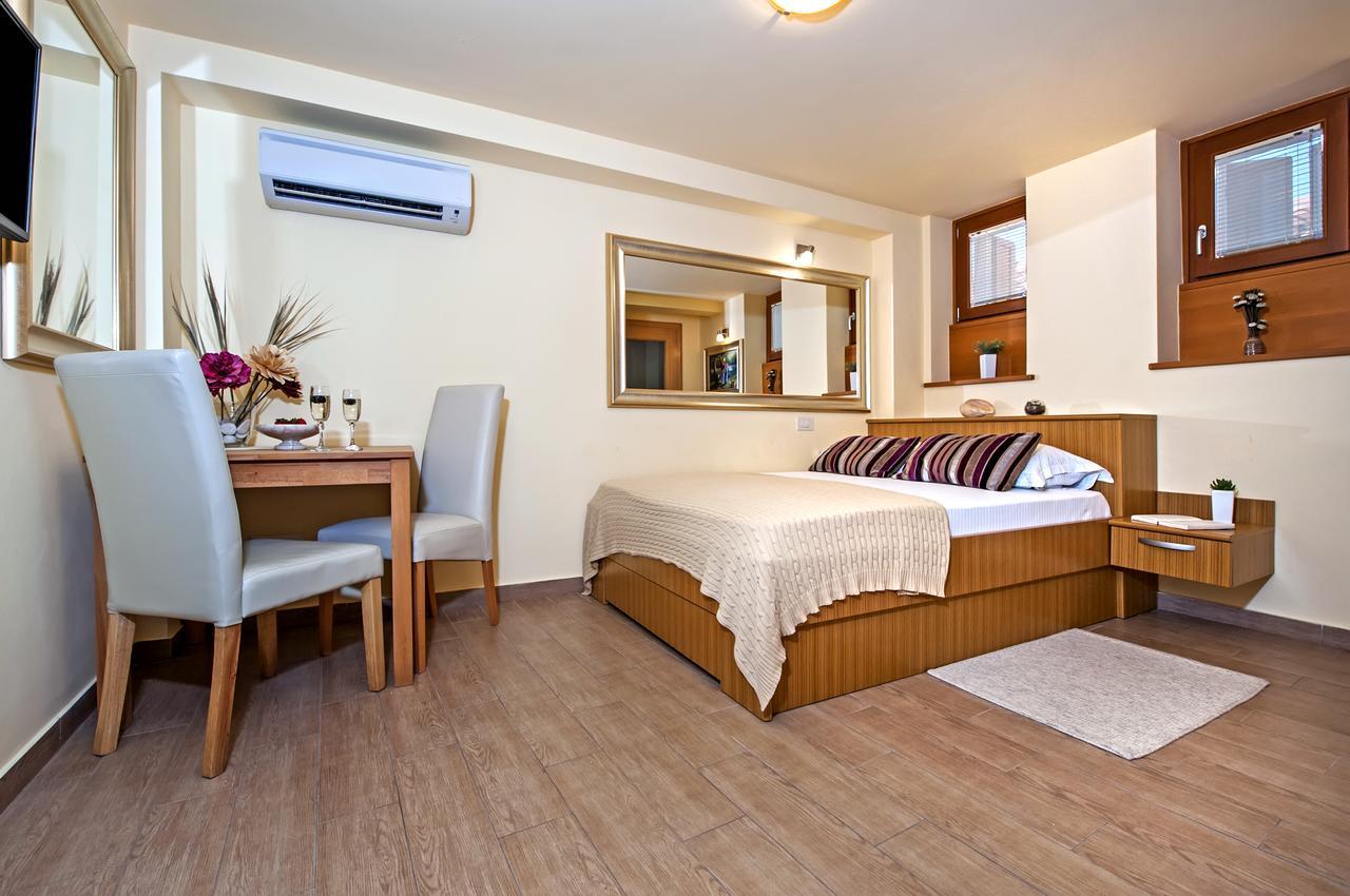 Guest House Golden Goose Rovinj Luaran gambar