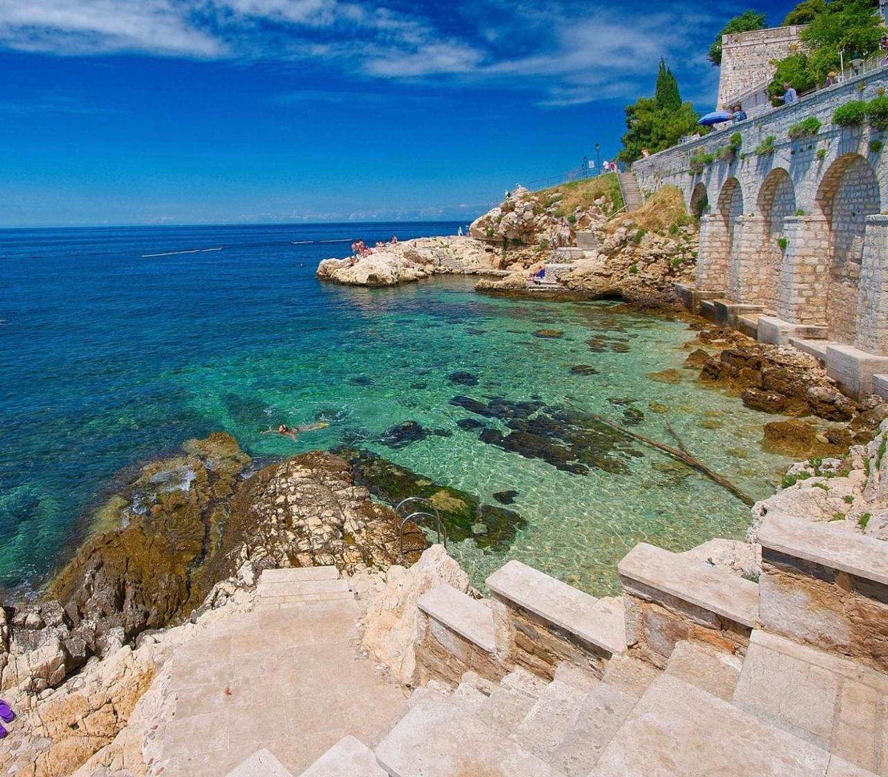 Guest House Golden Goose Rovinj Luaran gambar
